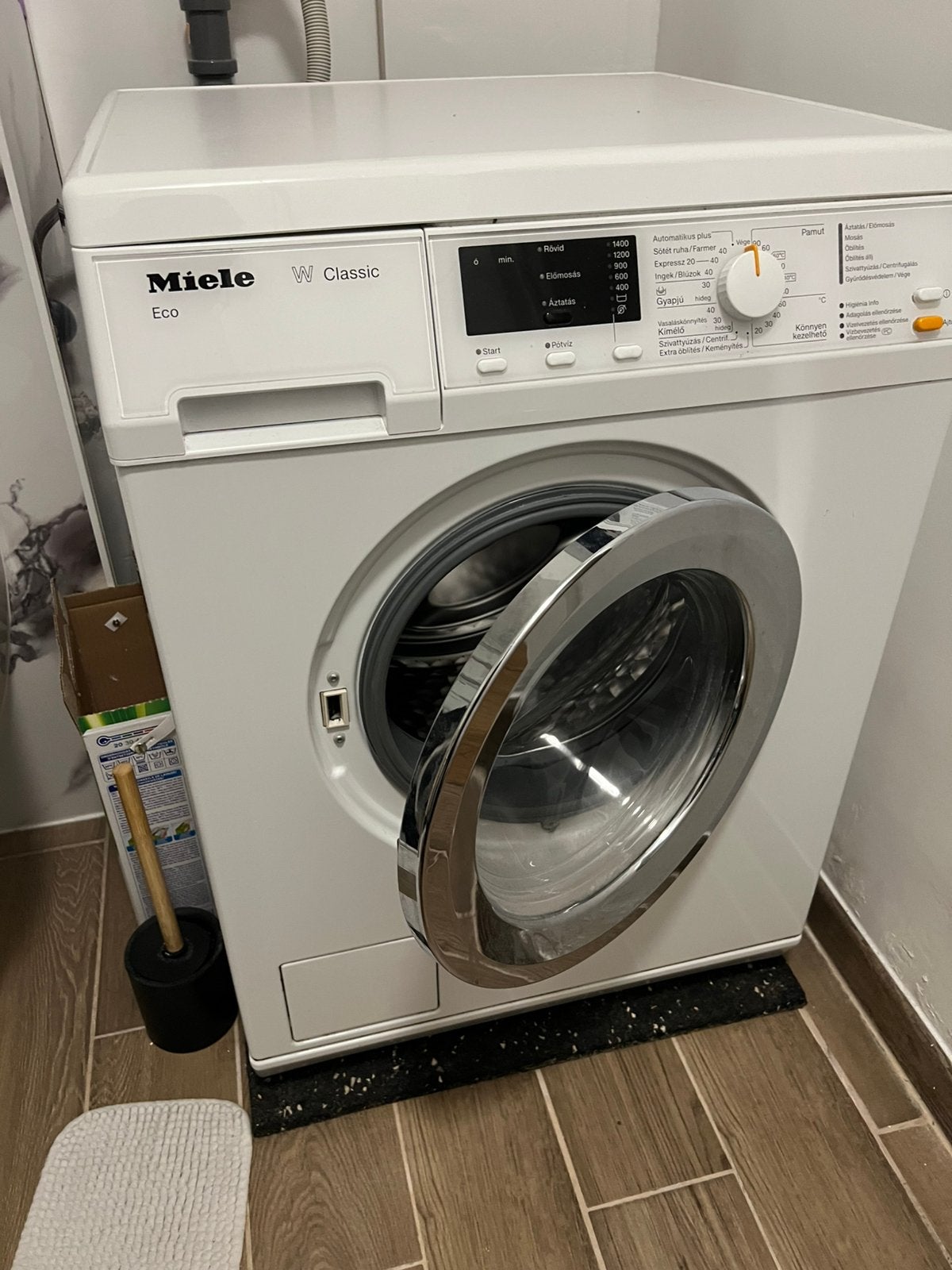 Miele wasmachine, Ophalen, Zo goed als nieuw