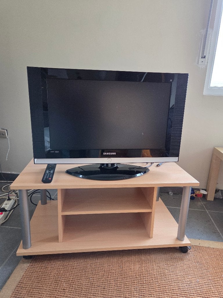 Houten tv meubel met Samsung tv, Moins de 100 cm, Enlèvement, Utilisé, 50 à 100 cm