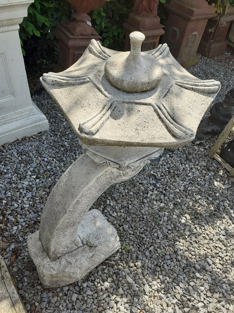 Lanterne, pagode en pierre patinée, Enlèvement, Neuf