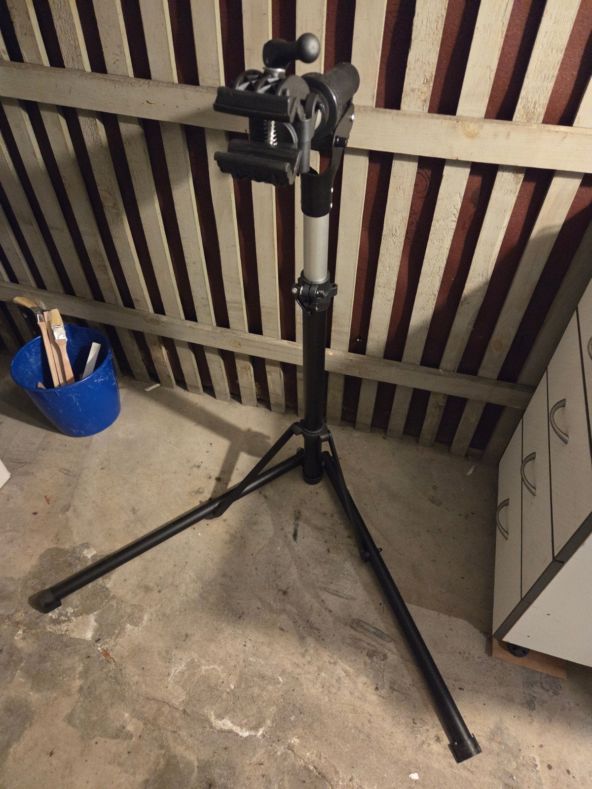 Pied d'atelier professionnel pour vélo – État neuf, Fietsen en Brommers, Ophalen, Nieuw