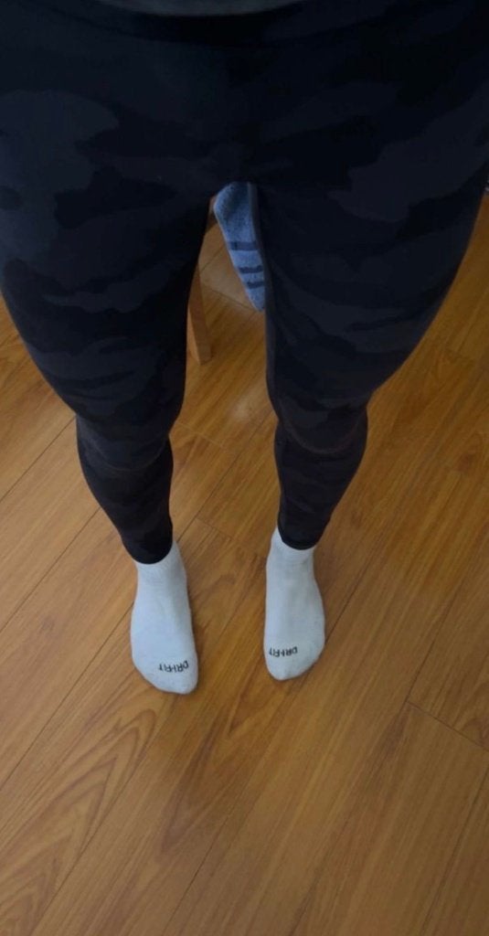 legging camo maat S, Vêtements | Femmes, Leggings, Collants & Bodies, Taille 36/38 (S), Porté, Noir, Envoi