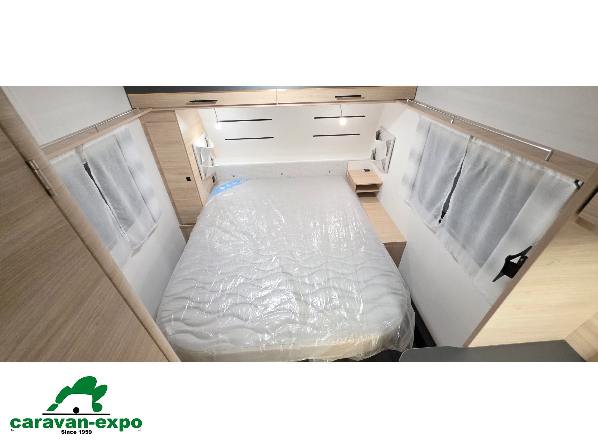 CARAVELAIR ANTARES TITANIUM 470, Caravanes & Camping, Jusqu'à 4, Entreprise, 5 à 6 mètres, Caravelair