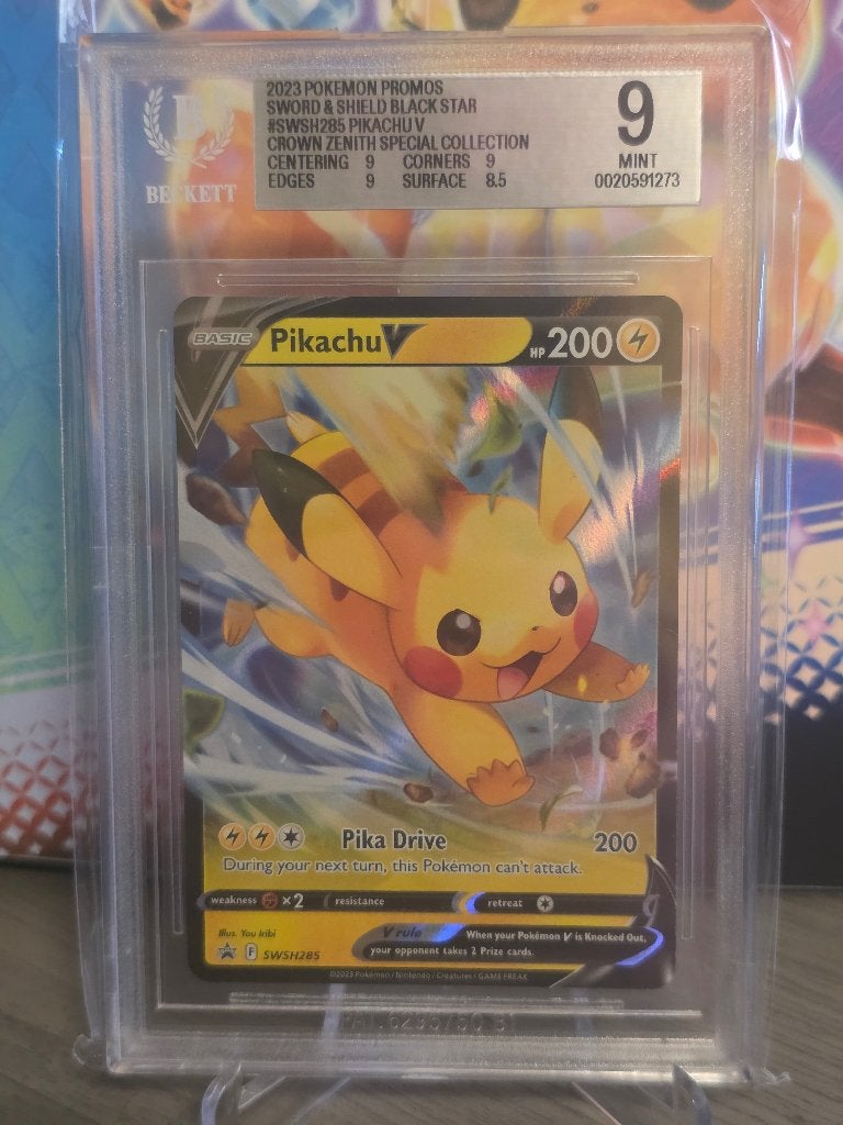 Pikachu V Sword & Shield Promo SWSH285 BGS 9, Hobby en Vrije tijd, Verzamelkaartspellen | Pokémon, Ophalen of Verzenden, Nieuw