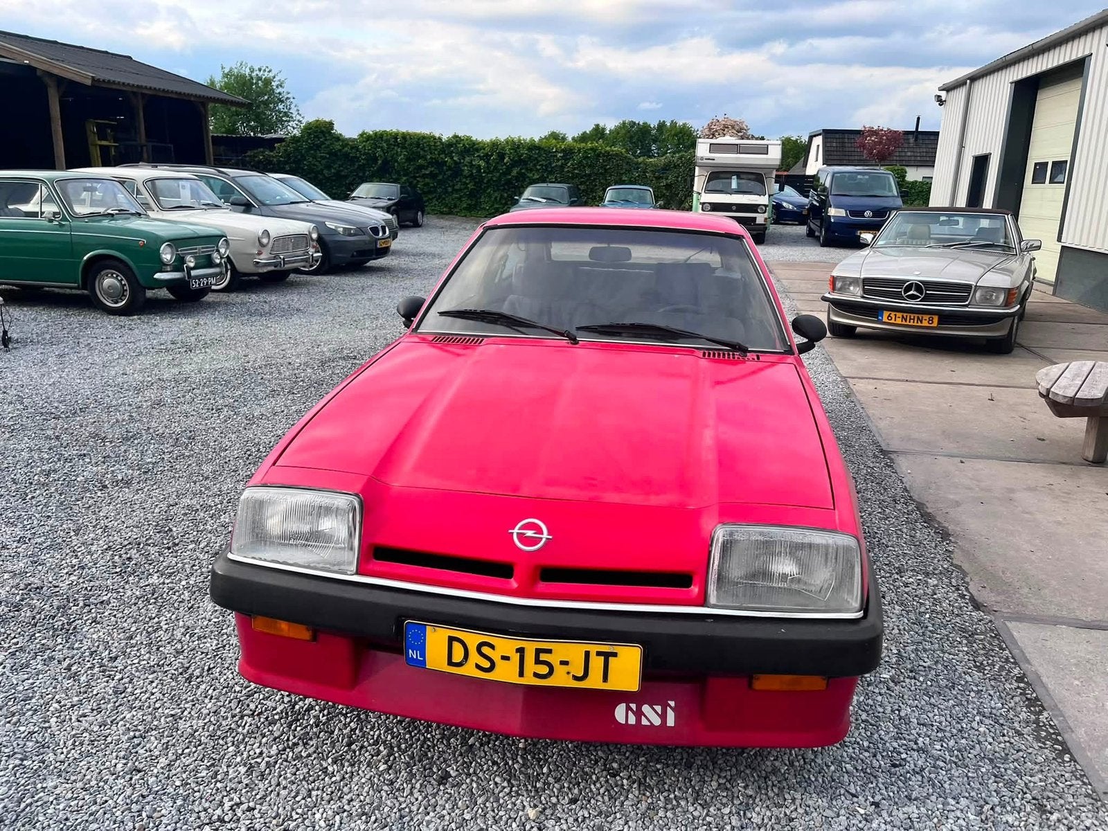 Opel Manta, Autos, Opel, Entreprise, Manta, Essence, Coupé, 2 portes, Rouge, Propulsion arrière, Enlèvement