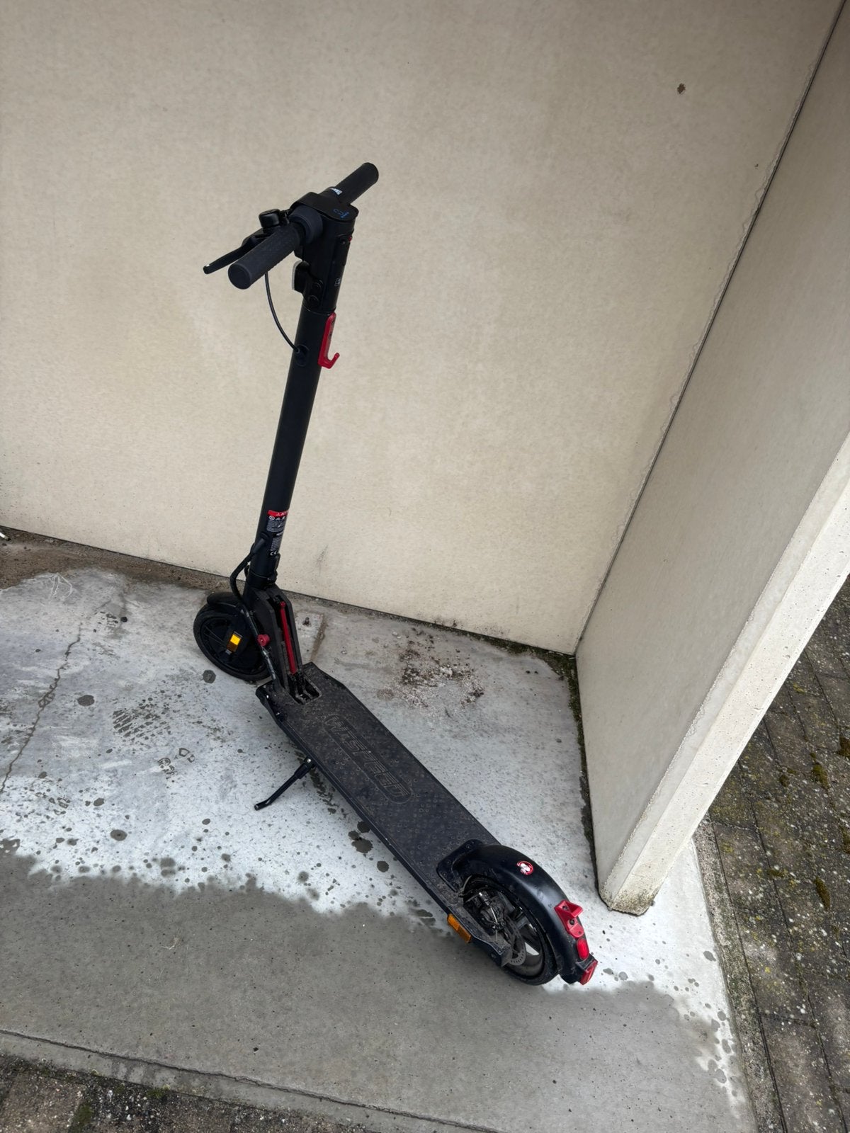 Trottinettes électriques, Ophalen, Zo goed als nieuw