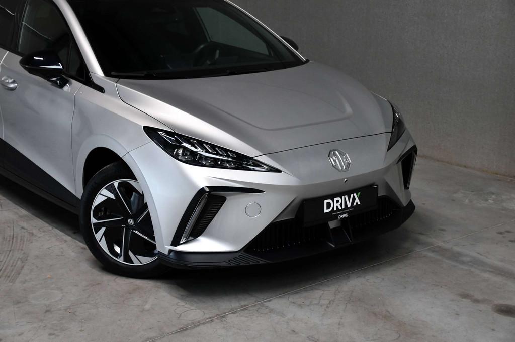 MG MG4 MG4 I 64 kWh I Luxury l DAB l Carplay l 360 l, Auto's, Gebruikt, 1760 kg, Leder, 5 deurs