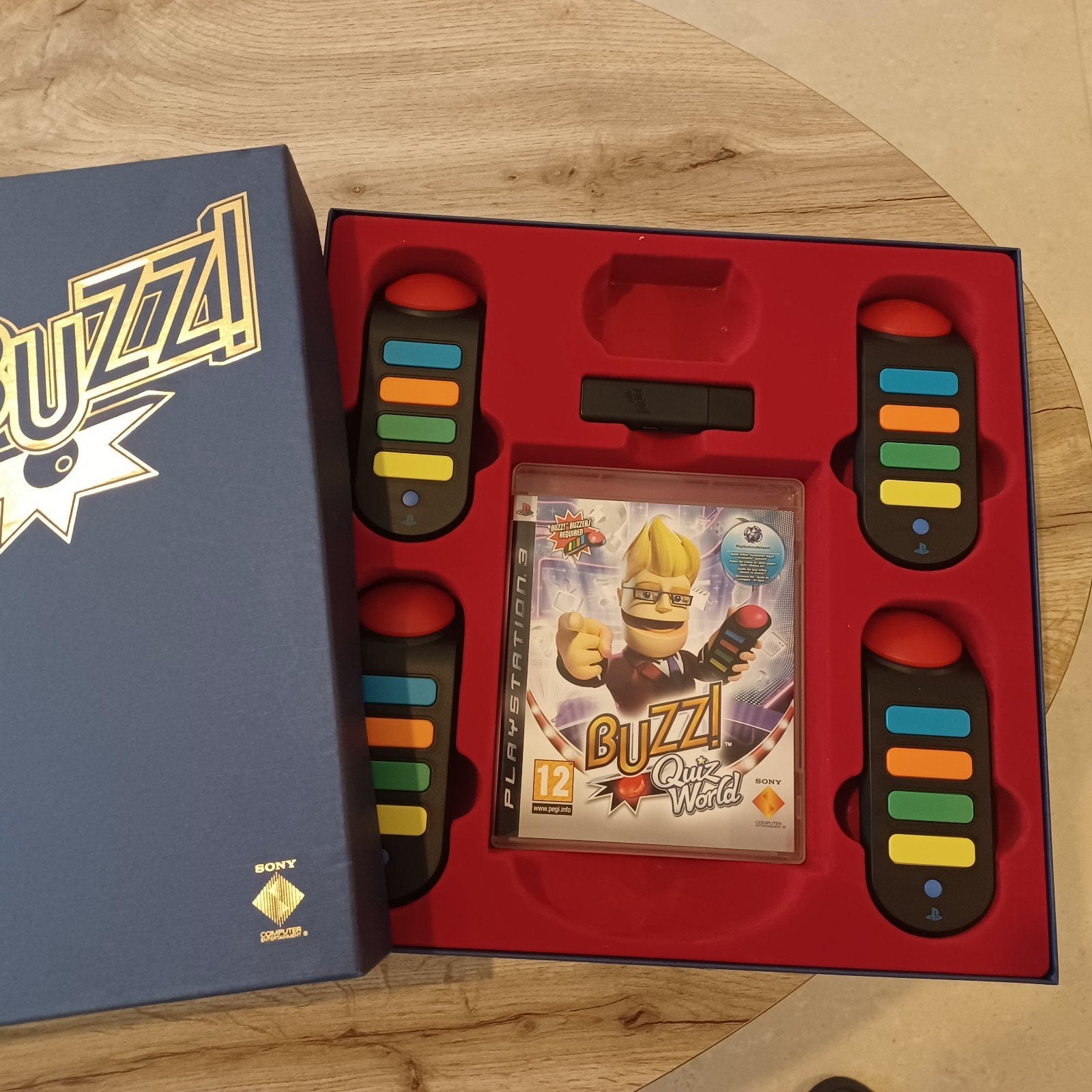 Ps3 buzz special edition set playstation 3 als nieuw, Games en Spelcomputers, Games | Sony PlayStation 3, Ophalen of Verzenden