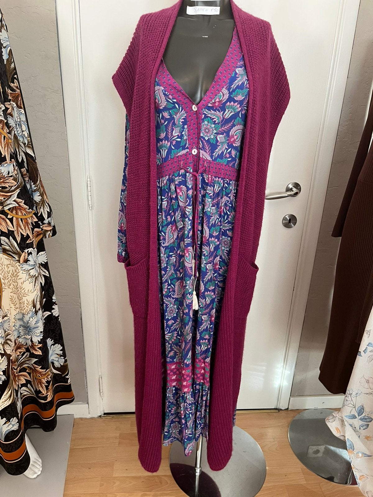 Robe longue et fraîche en très bon état, taille L, Enlèvement ou Envoi, Comme neuf, Taille 42/44 (L)