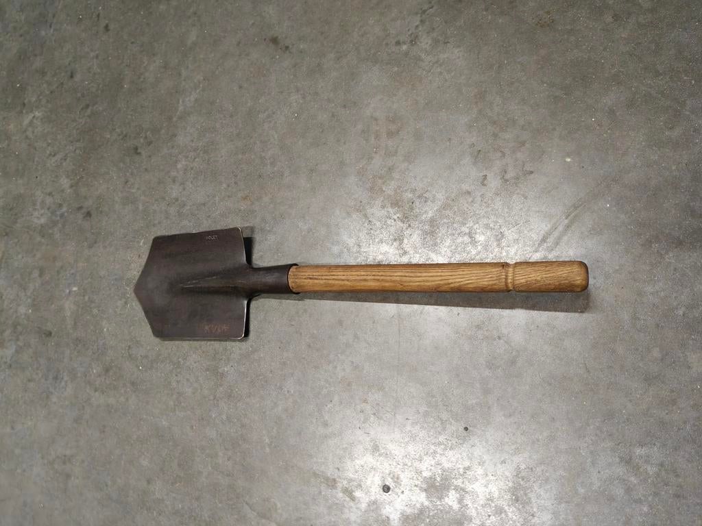 Kampeer schop., Enlèvement, Utilisé, Pelle