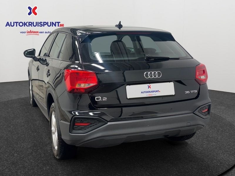 Audi Q2 TFSI S-Line Business Edition S-Tronic, Auto's, Stof, 4 cilinders, 5 zetels, 150 pk
