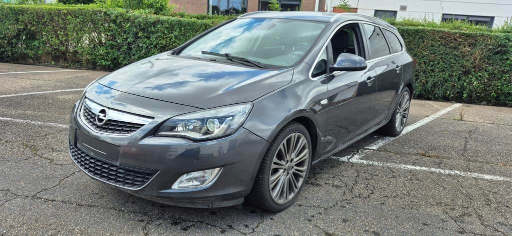 Opel Astra 1.4i TURBO, Achat, Entreprise, Boîte manuelle, 5 portes