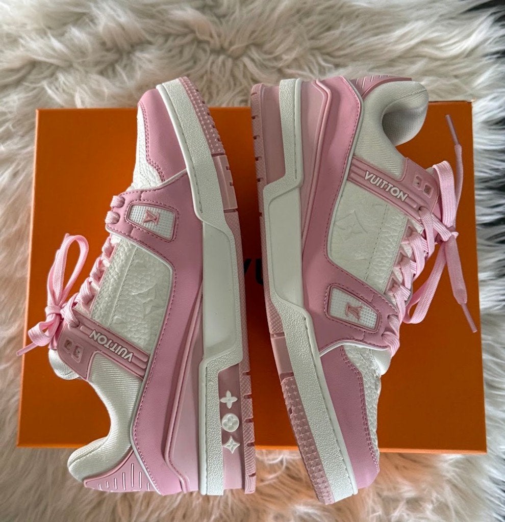 Sneakers Louis Vuitton, Kleding | Dames, Wit, Ophalen of Verzenden, Zo goed als nieuw, Sneakers