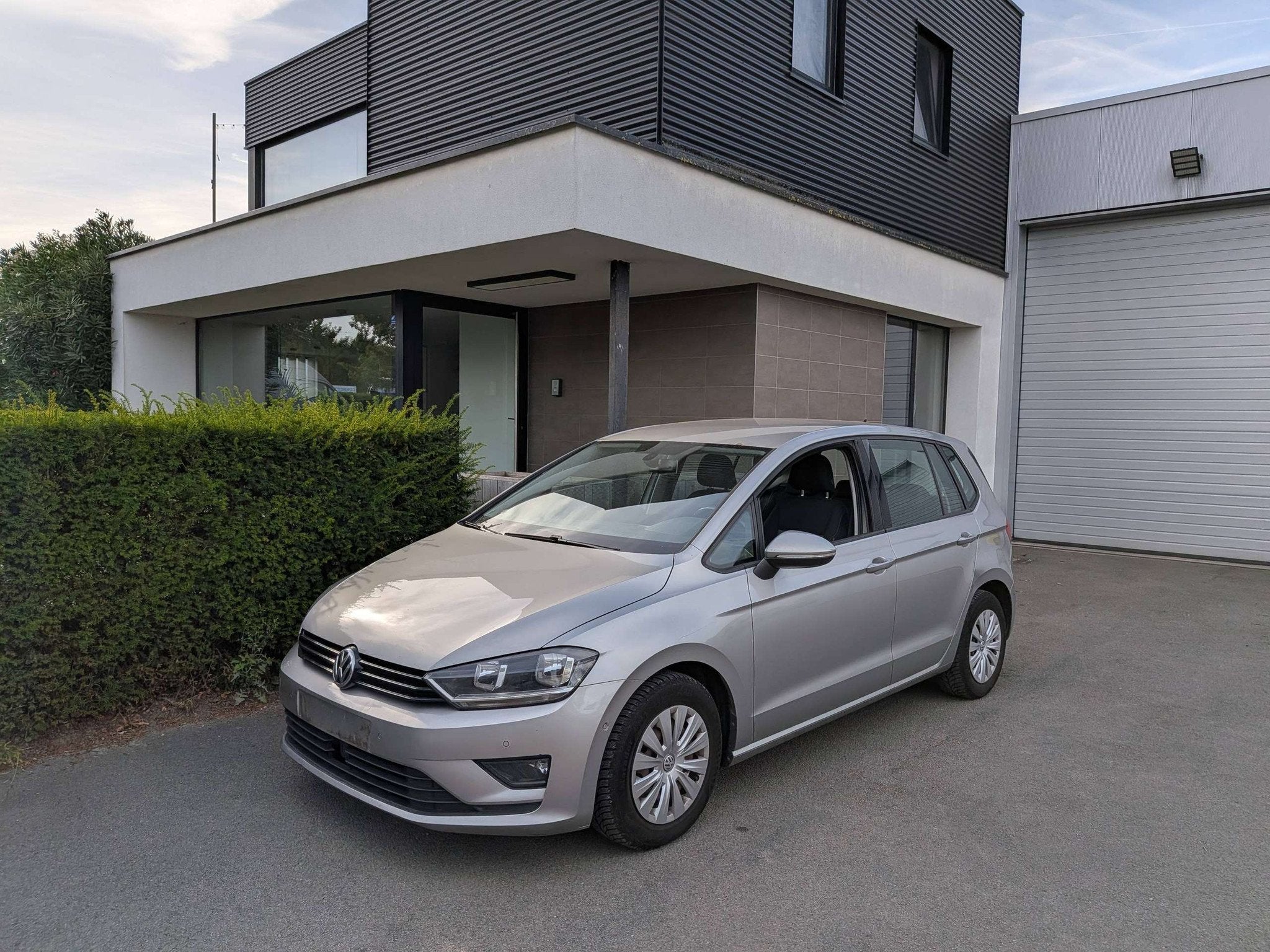 Volkswagen Golf Sportsvan Golf Sportsvan 1.2 TSI Trendline, 1197 cm³, Argent ou Gris, Achat, Entreprise