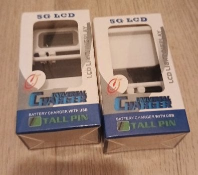 Lot de 2 chargeurs universels avec écran LCD – neufs, Enlèvement, Neuf