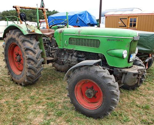 Recherché : Fendt Favorit 3 Allrad, Livres, Enlèvement, Comme neuf