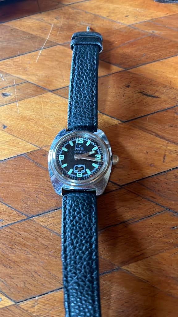 Montre Ducal incabloc vintage, Enlèvement ou Envoi