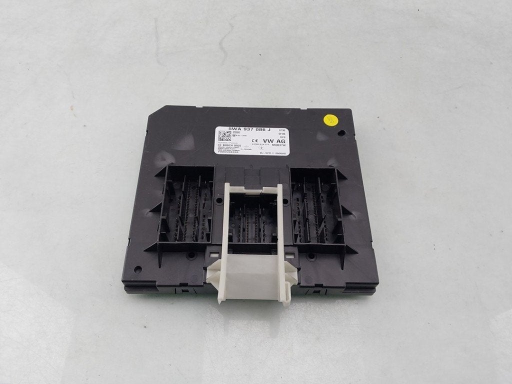 ORDINATEUR UNITE COMMANDE ELECTRONIQUE Golf VIII (CD1), Volkswagen, Volkswagen AG, Utilisé, Kundenbetreuung@volkswagen.de