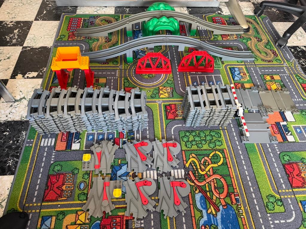 Lego Duplo treinen. Groot lot  70 bochten  30 rechten  …, Ophalen, Gebruikt, Duplo