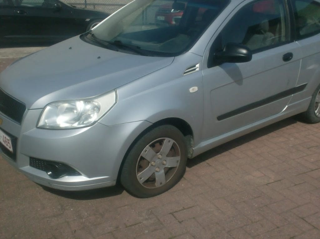 chevrolet aveo 1.2 .16v . bj 11/2009 propre en rijdt perfect, Auto's, Chevrolet, Aveo, Trekhaak, Particulier, Te koop