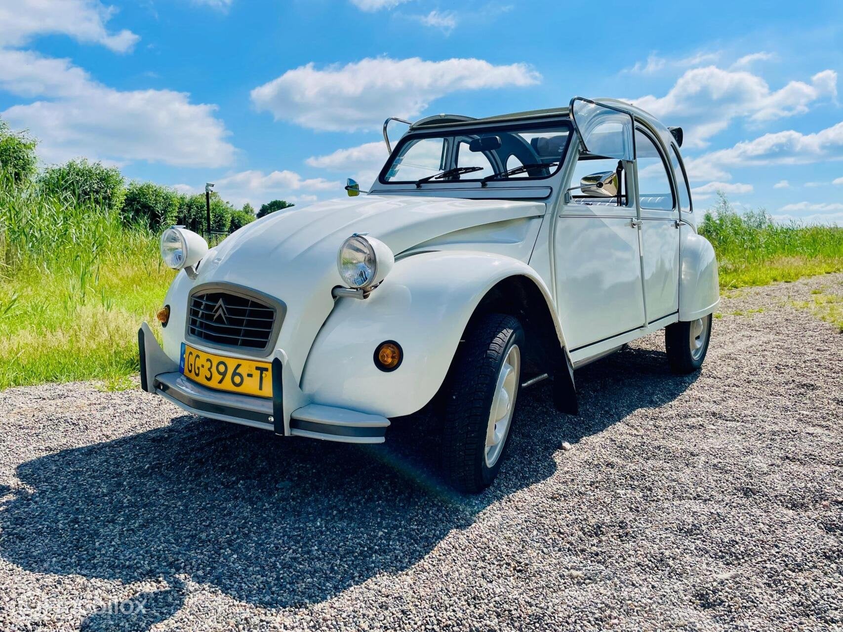 2cv6 Spécial blanc meije 04-1987 114.028 km | Import Fr, Auto's, Voorwielaandrijving, Overige modellen, Cabriolet, Wit