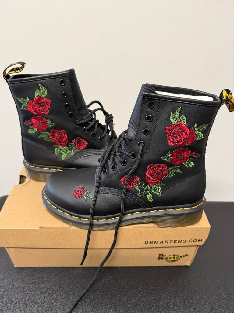 Dr Martens 1460 Vonda maat 38 VOLLEDIG NIEUW/ONGEDRAGEN, Ophalen, Hoge laarzen, Zwart, Nieuw