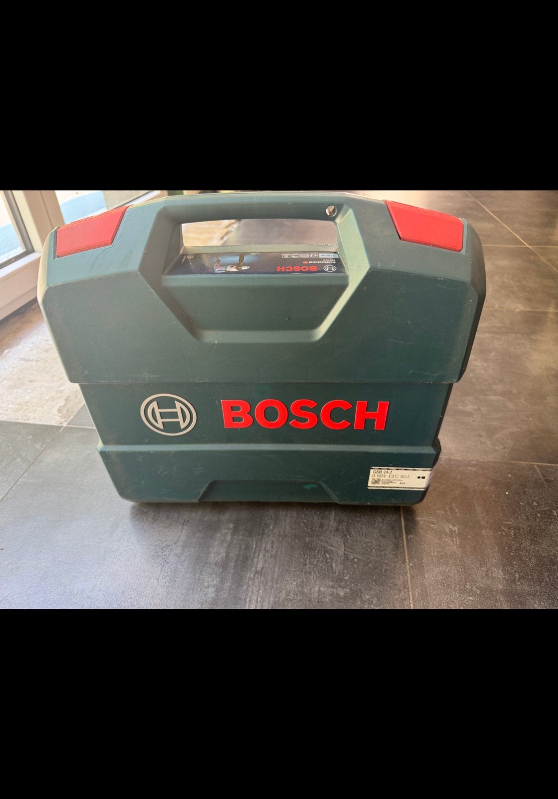 Perceuse à percussion Bosch Pro GSB 24-2 (1100W) + Coffret, Bricolage & Construction, Boîtes à outils, Neuf, Enlèvement