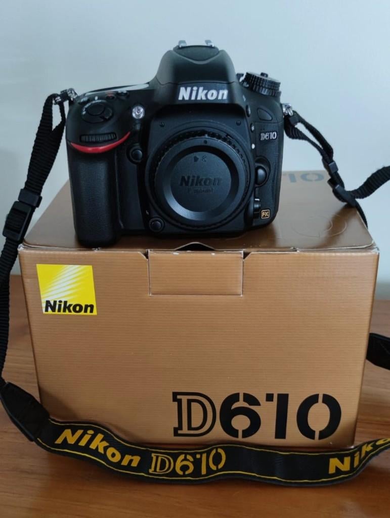 Nikon D610 full frame camera - 8300 clicks, Ophalen of Verzenden, Zo goed als nieuw, Spiegelreflex, Nikon