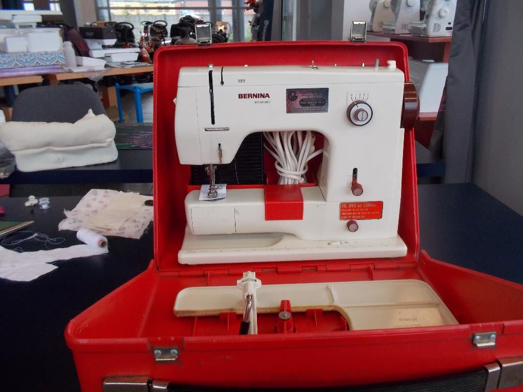 Topokkasie Bernina type 807, Enlèvement, Utilisé, Machine à coudre, Bernina
