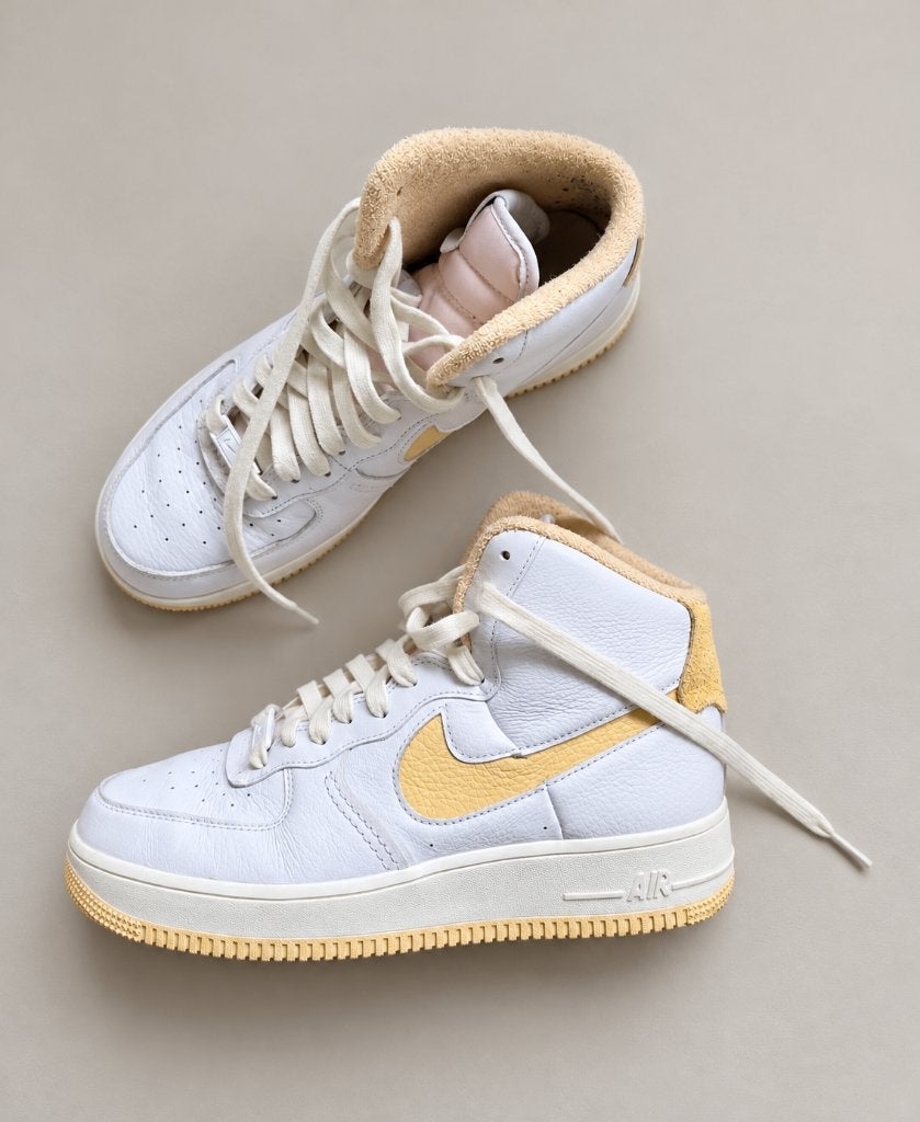 Nike Air Force 1 High Sculpt ‘Pale Vanilla’ – maat 40, Kleding | Dames, Ophalen of Verzenden, Gedragen, Wit, Sportschoenen