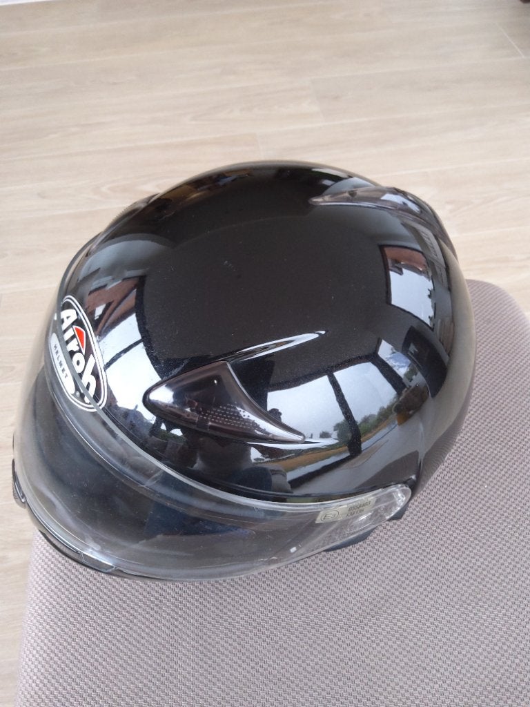 Motorhelm zwart ; merk Airoh SV -55 ; large 59-60, Motoren, Kleding | Motorhelmen, Heren, Integraalhelm, L, Tweedehands