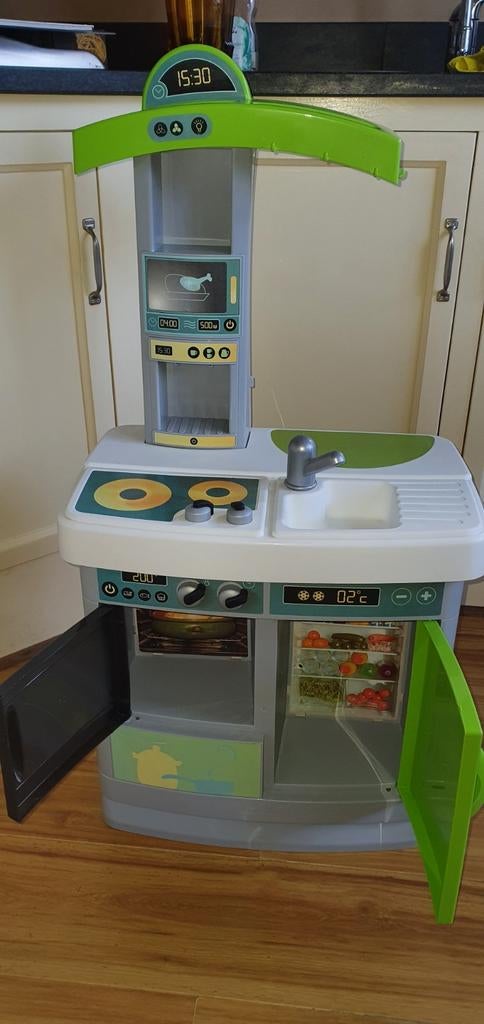 Speelkeukentje en hello kitty set, Kinderen en Baby's, Ophalen