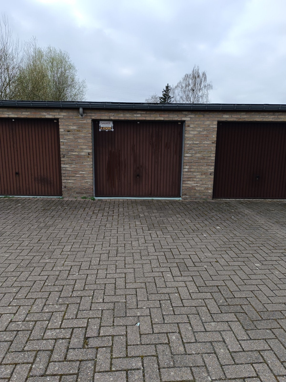 Garage à vendre