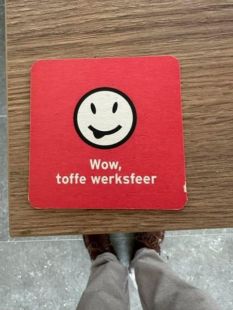 ABVV biervilt coaster Wow toffe werksfeer, Verzamelen, Ophalen of Verzenden, Nieuw, Viltje(s), Overige merken