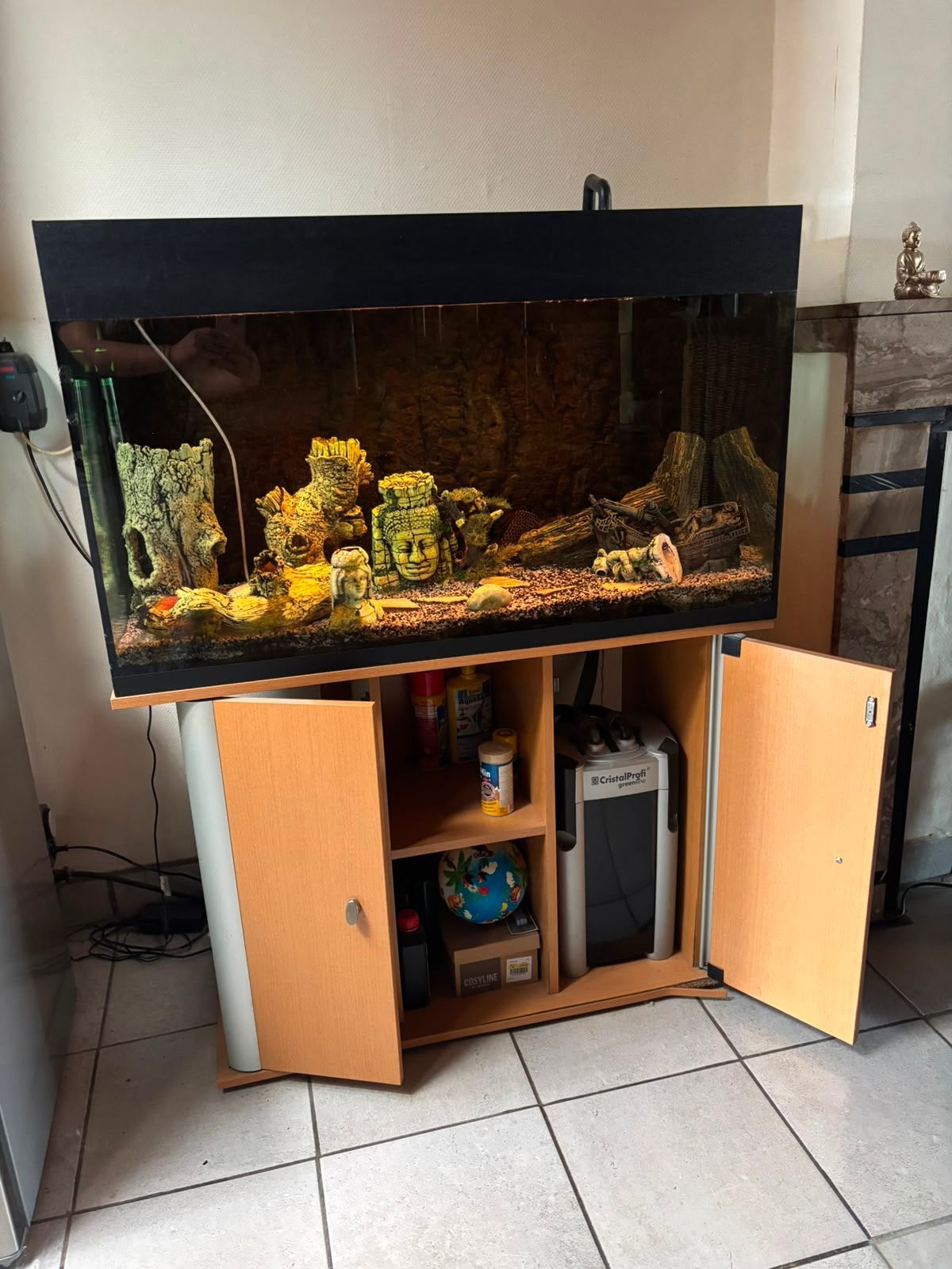 Aquarium complet 180L + armoire et accessoires, Animaux & Accessoires, Decoratie, JBL, Pompe, Comme neuf