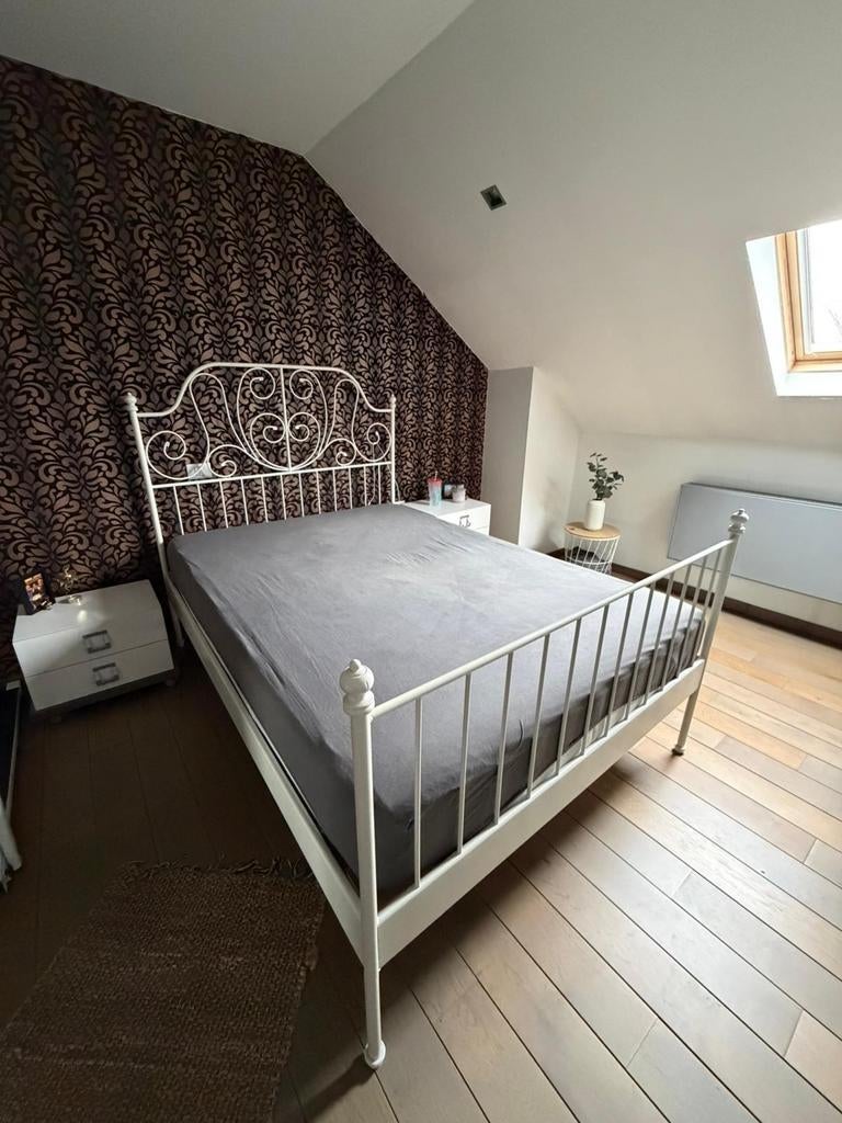 Wit bed en matras, Huis en Inrichting, Ophalen, Wit