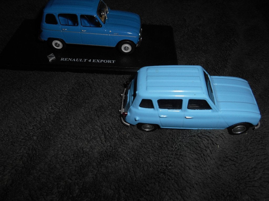 Lot de 2 Renault 4L 1/43 Mondo Motors, Enlèvement ou Envoi
