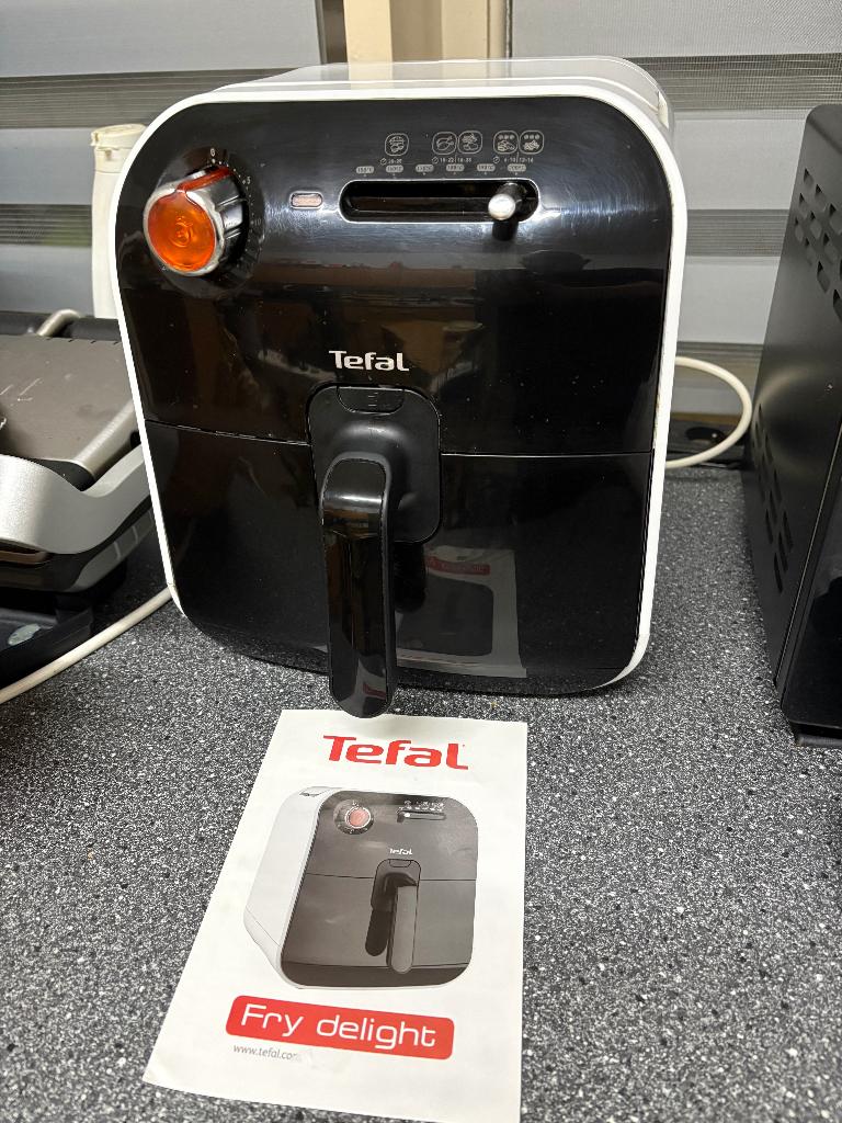tefal airfryer Fry Delight FX100015, Electroménager, Friteuses à air, Enlèvement, Utilisé, Friteuse à air XXL, 1500 grammes ou plus