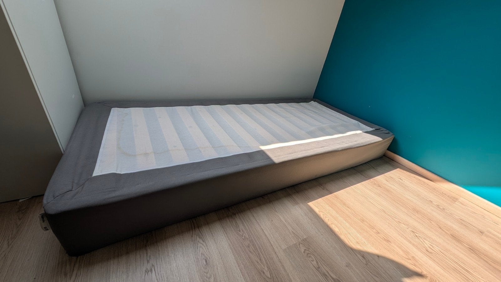 Lit Ikea Espevar 90 * 200, Maison & Meubles, Utilisé, Tissu, 200 cm, 90 cm