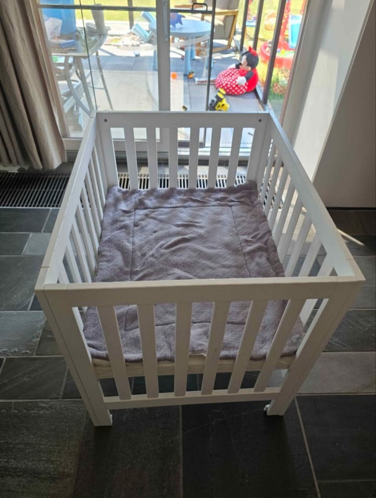 Babybed + matras, Kinderen en Baby's, Ophalen of Verzenden