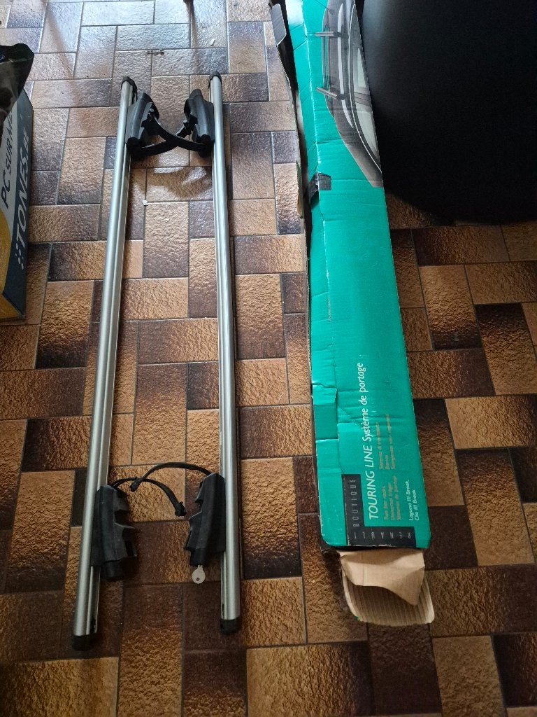 barre de toit laguna 3 , clio 3, Autos : Divers, Enlèvement, Neuf