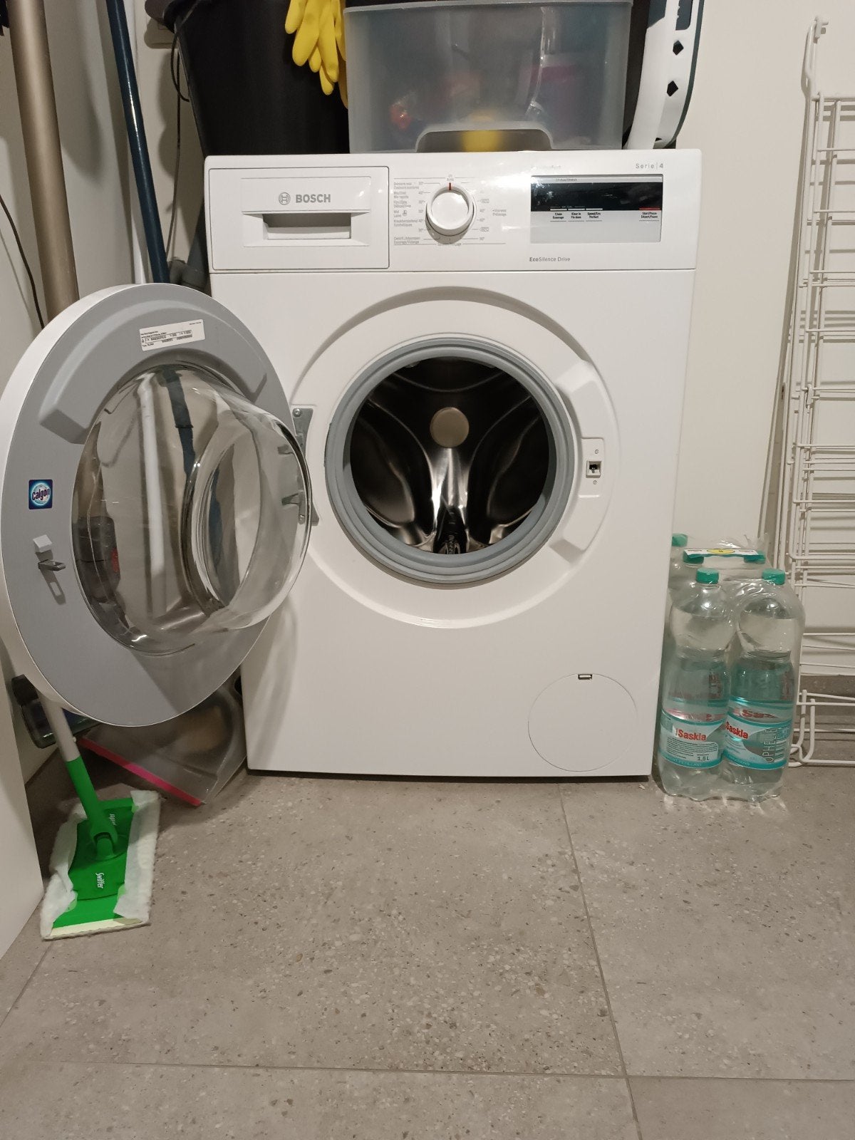 Machine à laver Bosch série 4 (8 kg, 1400 tr/min) — VarioPer, Electroménager, Lave-linge, Enlèvement, Chargeur frontal