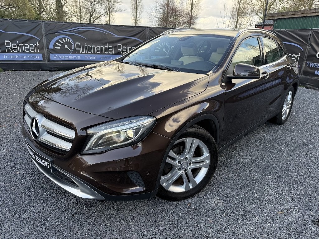 Mercedes GLA 200D, 2015, 129.000km, 4Matic, Navi, Automaat +, Autos, Cuir, Achat, Beige, Entreprise