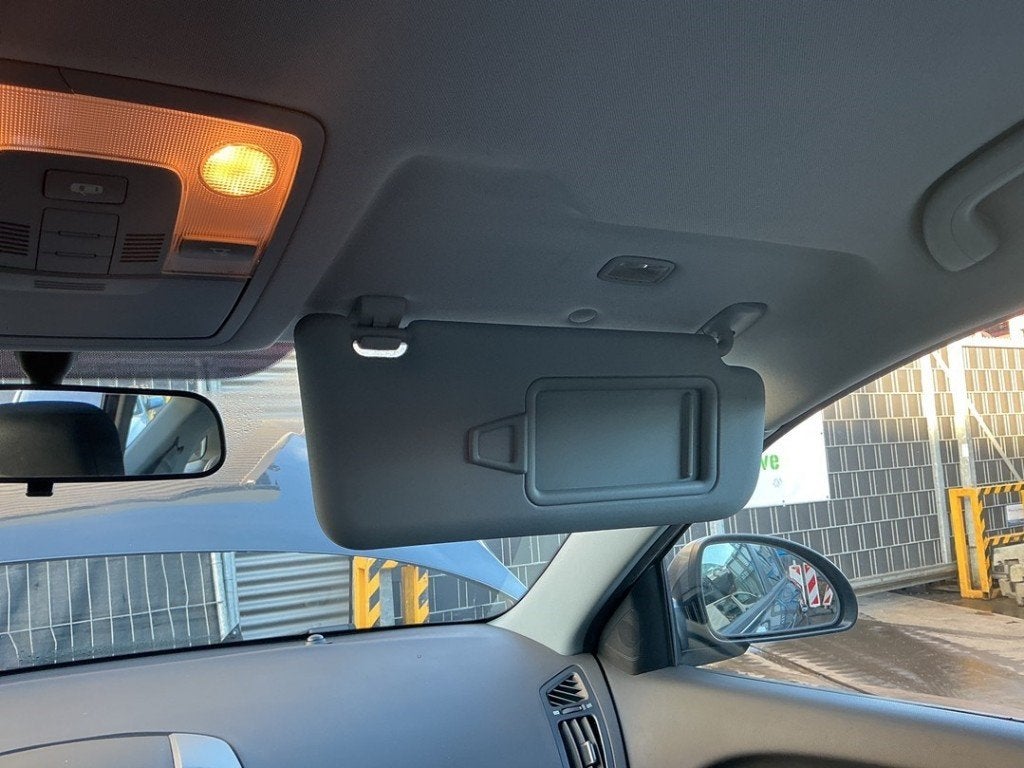 PARE-SOLEIL Kia Cee'd Sporty Wagon (EDF) (|852021H010EM|), Kia, Info@kia.de, Utilisé, Theodor-Heuss-Allee 11
60486  Frankfurt am Main, DE