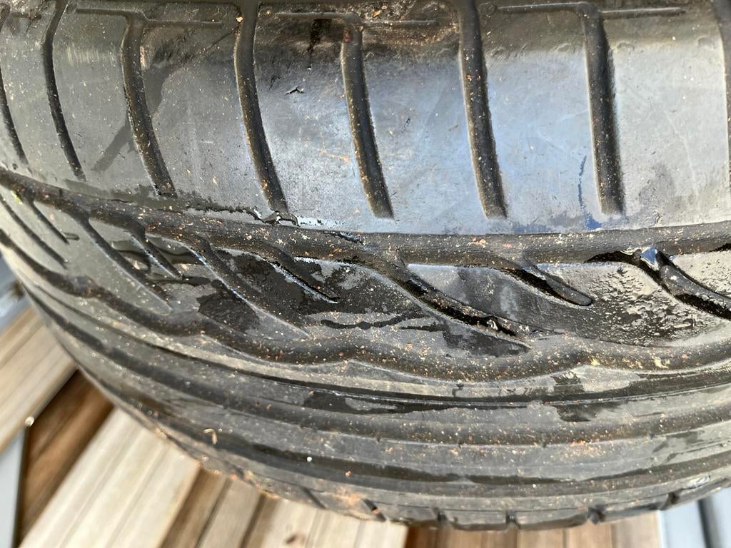 Verschillende banden (7) voor drift