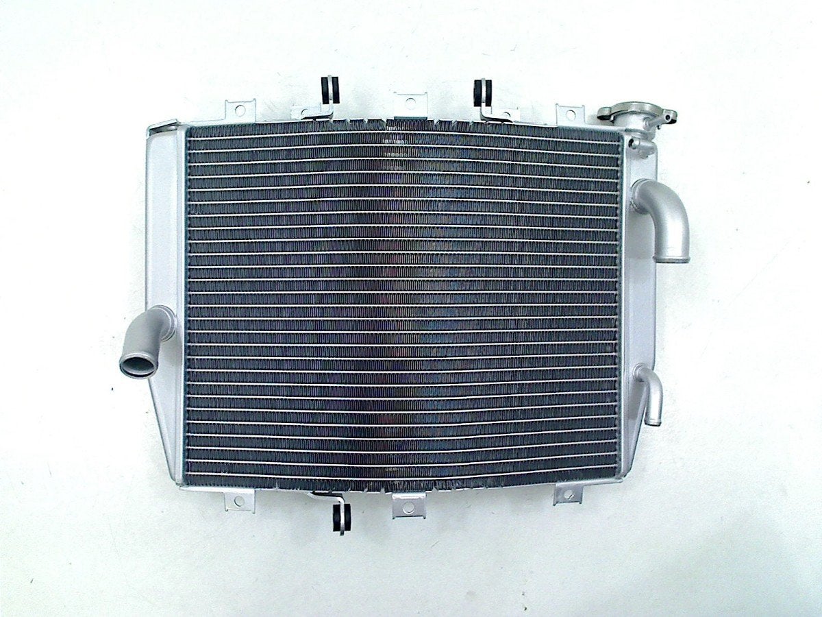 RADIATEUR EAU ZX 10 R 2004-2005 (NINJA ZX-10R ZX1000C), Motos, Kawasaki Motors Europe N.V., Utilisé, Info@kawasaki.eu, Jacobus Spijkerdreef 1-3
2132 PZ  Hoofddorp, JP