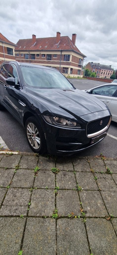 Voiture, Autos, Jaguar, Particulier, F-Pace, Caméra 360°, ABS, Caméra de recul, Phares directionnels, Régulateur de distance, Airbags