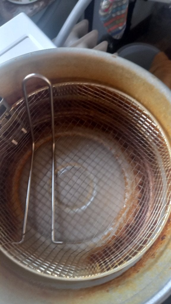 Friteuse, 1 à 2 litres, Enlèvement, Utilisé