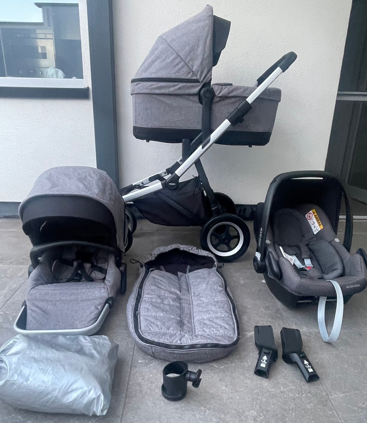 Thule Sleek complète, Enfants & Bébés, Buggys, Enlèvement, Comme neuf, Maxi-Cosi