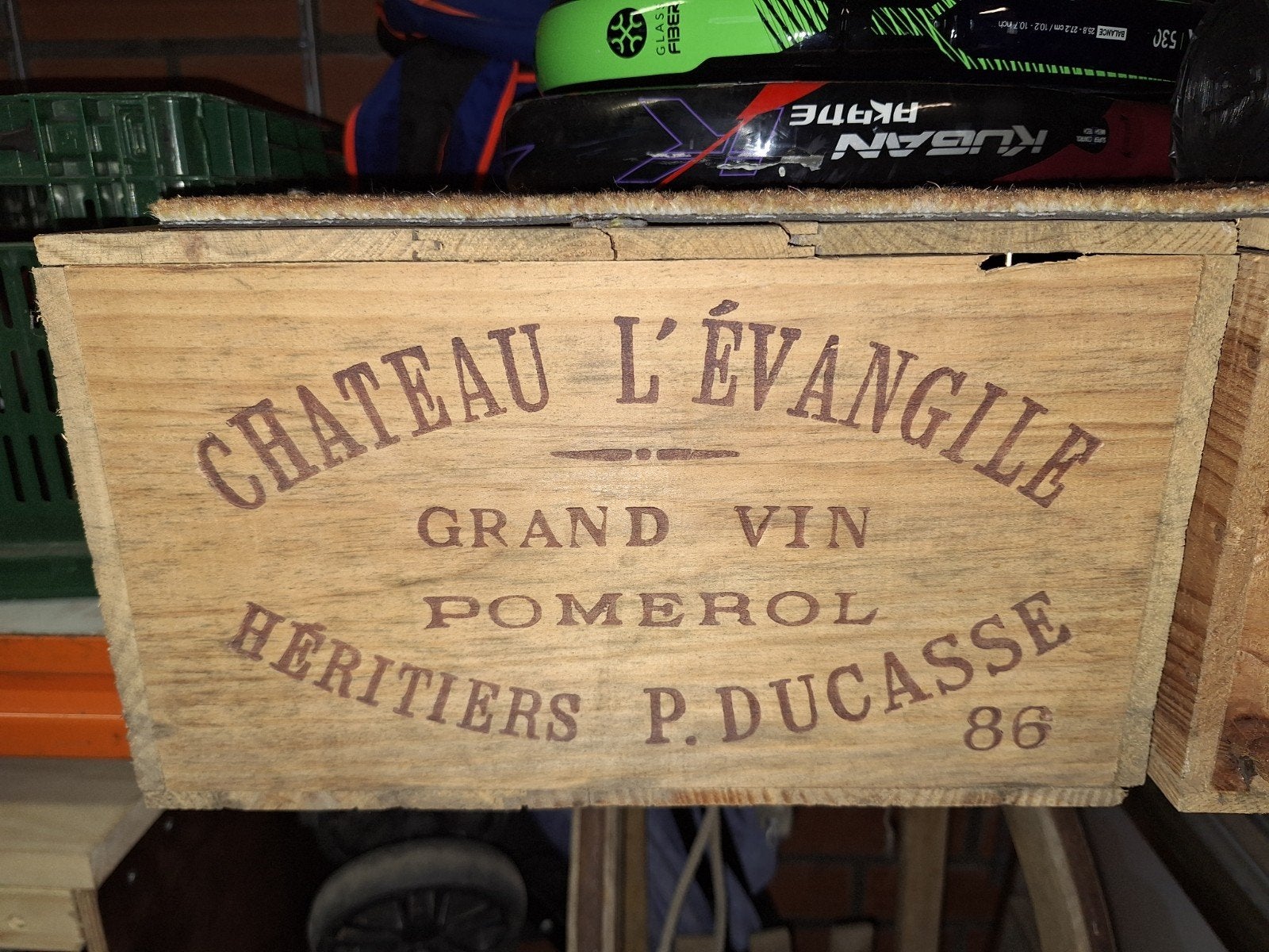 12 flessen Chateau L'evangile grand vin Pomerol 86, Tickets en Kaartjes