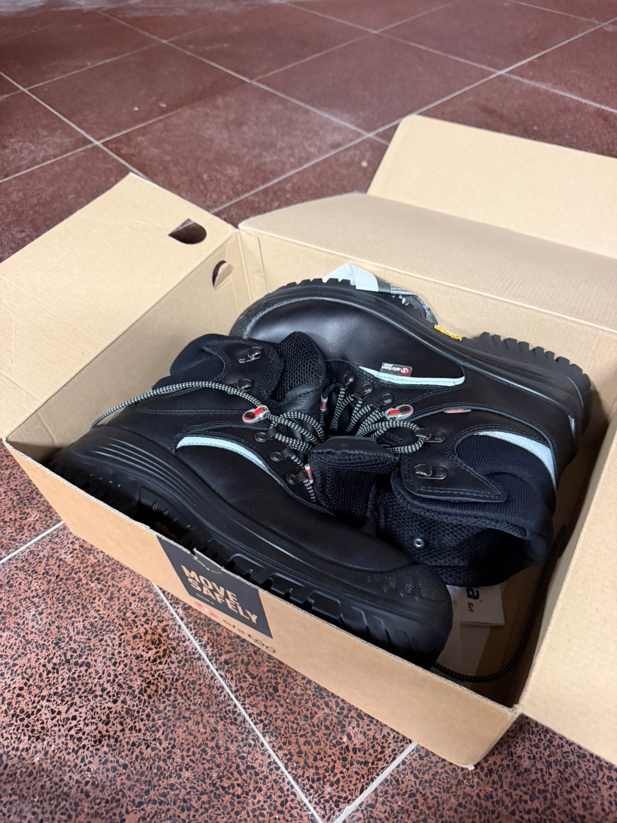 Nieuw werkschoenen Sixton Peak, Doe-het-zelf en Bouw, Ophalen of Verzenden, Nieuw